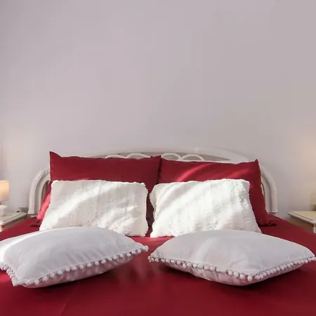 Three Bedroom With Beautiful View - Reina *